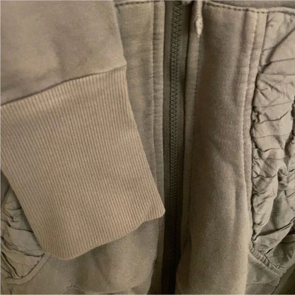 Prairie Underground Long Cloak Hoodie~ Cement - Picture 7 of 8